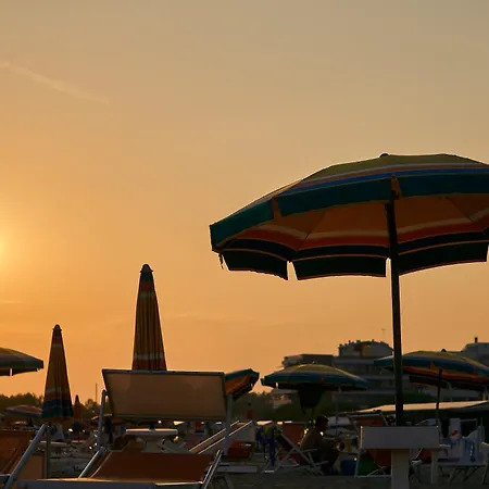 Magic Atmosphere Next To The Sea - Beahost Daire